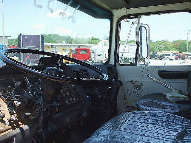 1992 FORD L8000 Caledonia New York Photo #0080892C