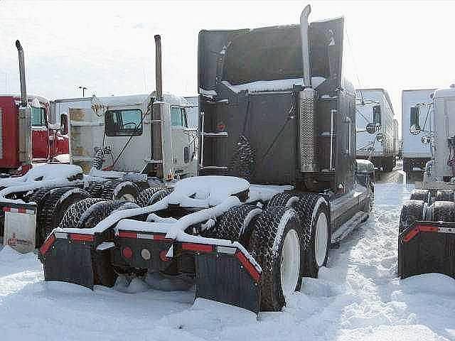 1996 FREIGHTLINER FLD12064ST Galva Illinois Photo #0080947A