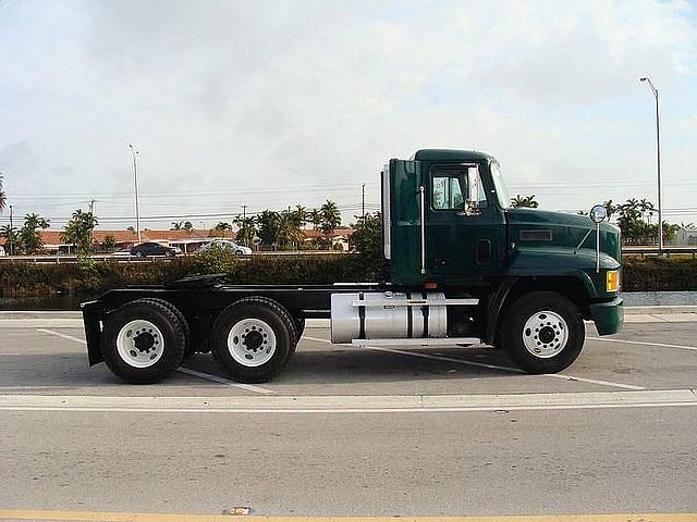 2000 MACK CH613 Miami Florida Photo #0080952A