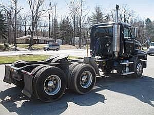 2003 MACK CH613 Broadview Heights Ohio Photo #0080954A