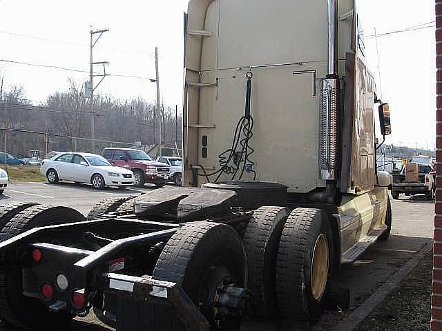 2004 FREIGHTLINER C12064ST-CENTURY 120 Thorndale Pennsylvania Photo #0080958A