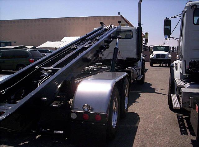 2001 FREIGHTLINER FL112 Huntington Beach California Photo #0081001A