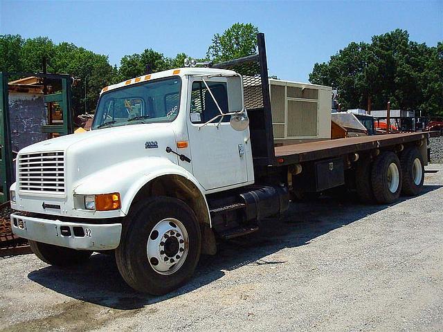 2001 INTERNATIONAL 4900 Statesville North Carolina Photo #0081018A