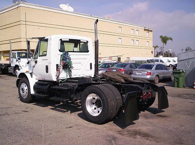 2003 INTERNATIONAL 4400 Huntington Beach California Photo #0081080A