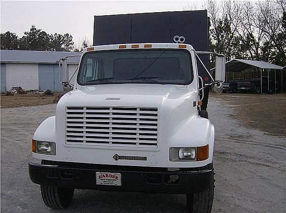 2001 INTERNATIONAL 4900 Clarendon North Carolina Photo #0081085A