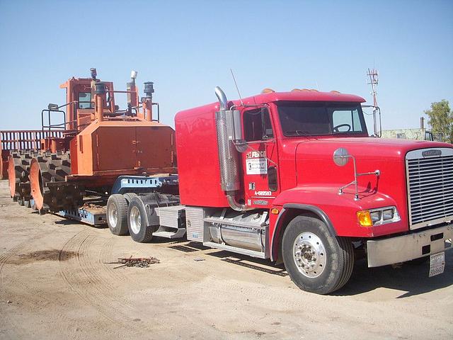 1995 FREIGHTLINER FLC12064T Mexicali Photo #0081104A