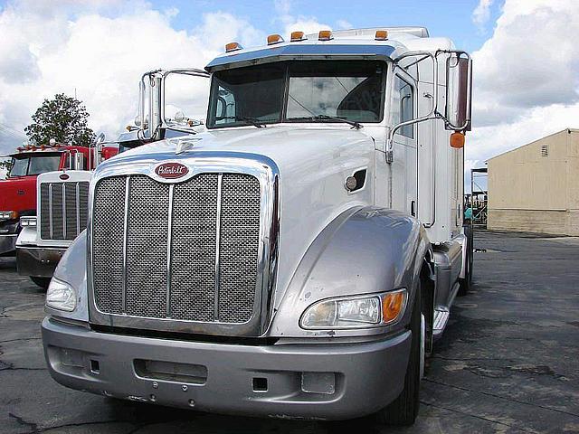 2007 PETERBILT 386 Porterville California Photo #0081130A