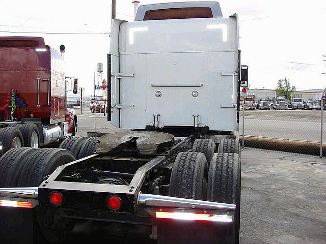 2007 PETERBILT 386 Porterville California Photo #0081130A