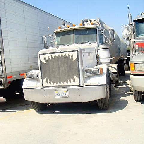 1997 PETERBILT 379 Hollywood California Photo #0081232A