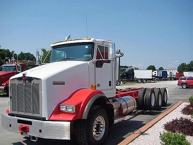 2011 KENWORTH T800B Lexington Kentucky Photo #0081257A