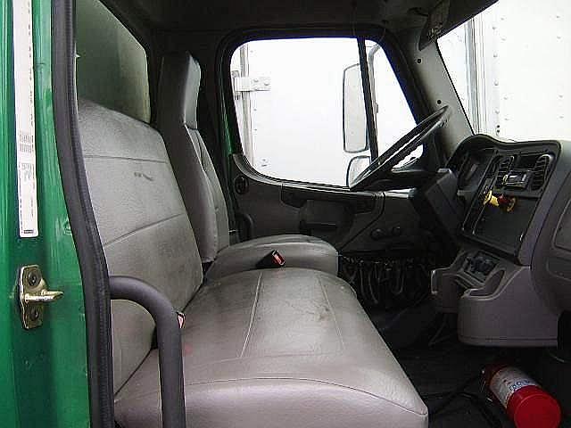 2004 FREIGHTLINER BUSINESS CLASS M2 106 Pleasant Grove Utah Photo #0081294A