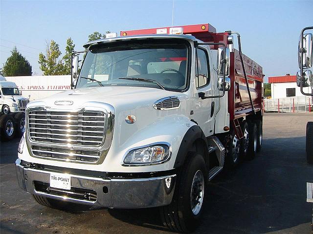 2011 FREIGHTLINER BUSINESS CLASS M2 112 Raleigh North Carolina Photo #0081302A