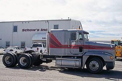 1993 FREIGHTLINER FLD12064 Heyburn Idaho Photo #0081415A