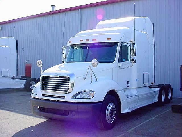 2007 FREIGHTLINER CL12064ST-COLUMBIA 120 Youngstown Ohio Photo #0081479A