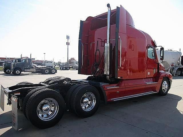 2005 FREIGHTLINER CST12064ST-CENTURY 120 Waterloo Iowa Photo #0081505A