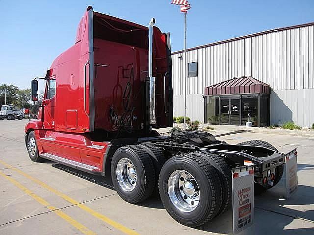 2005 FREIGHTLINER CST12064ST-CENTURY 120 Waterloo Iowa Photo #0081505A