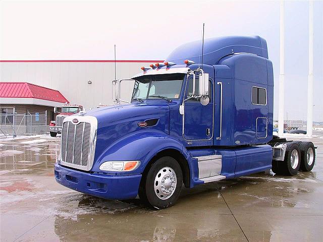 2008 PETERBILT 386 Sioux City Iowa Photo #0081549A