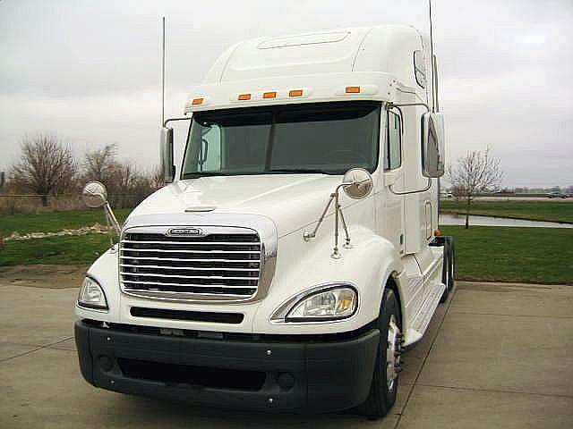 2009 FREIGHTLINER CL12064ST-COLUMBIA 120 Altoona Iowa Photo #0081551A