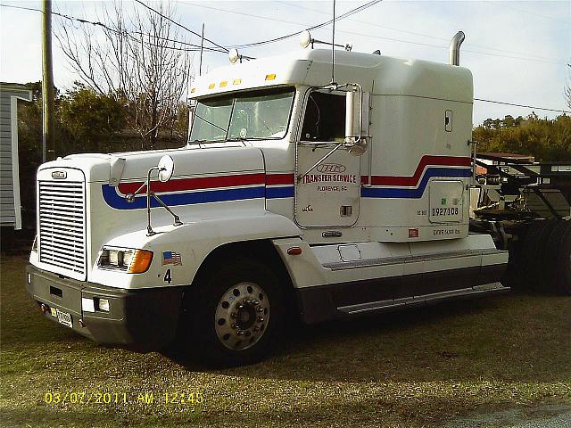 1999 FREIGHTLINER FLD12064T Florence South Carolina Photo #0081628A