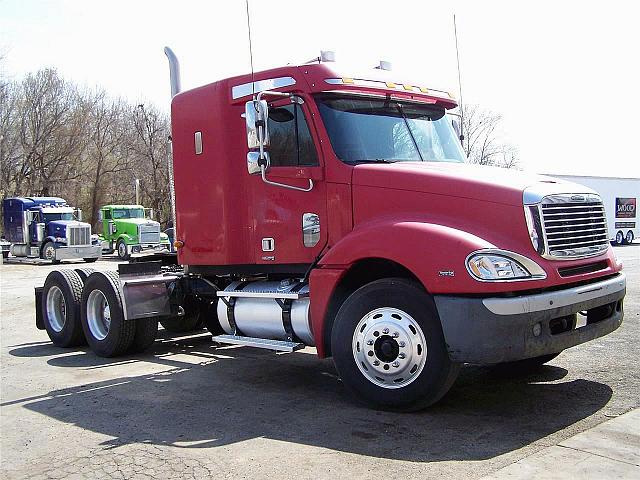 2004 FREIGHTLINER CL12084ST-COLUMBIA 120 Pauls Valley Oklahoma Photo #0081647F