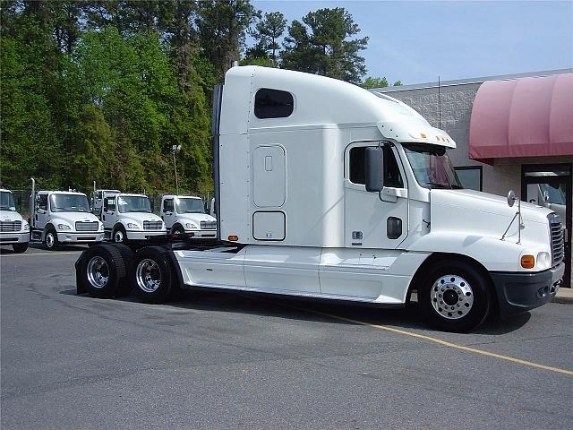 2006 FREIGHTLINER CST12064ST-CENTURY 120 Charlotte North Carolina Photo #0081671A