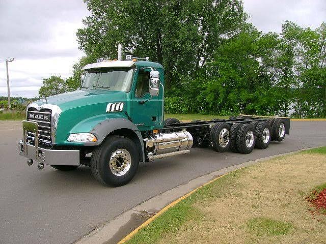 2010 MACK GRANITE GU813 La Crosse Wisconsin Photo #0081676A