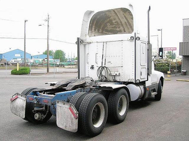 1994 KENWORTH T600 Portland Oregon Photo #0081717A