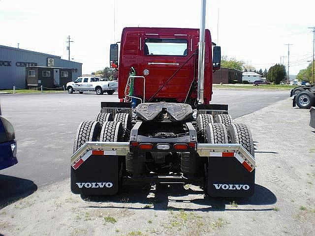 2012 VOLVO VNL64T300 Wilkes Barre Pennsylvania Photo #0081738A