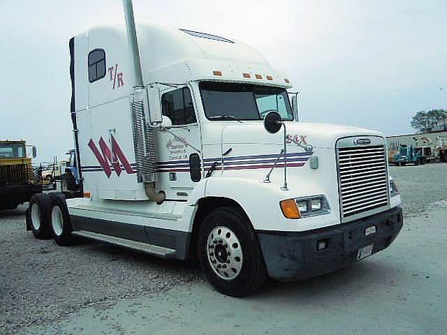 1996 FREIGHTLINER FLD12064 Crandall Texas Photo #0081748A