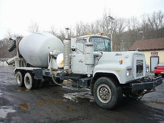 1985 MACK RS685LS Sparrow Bush New York Photo #0081954C