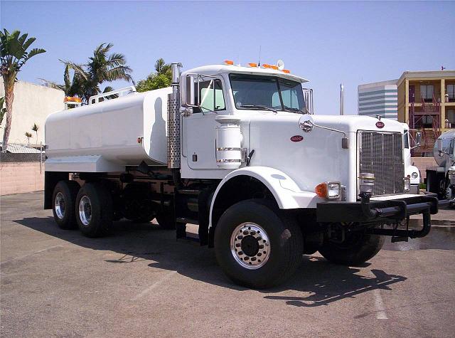 2000 PETERBILT 357 Huntington Beach California Photo #0082013A