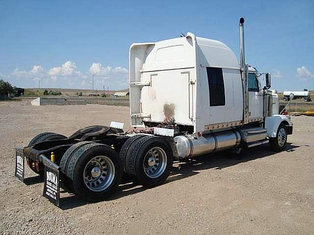 2001 WESTERN STAR 4964EX Choteau Montana Photo #0082029A