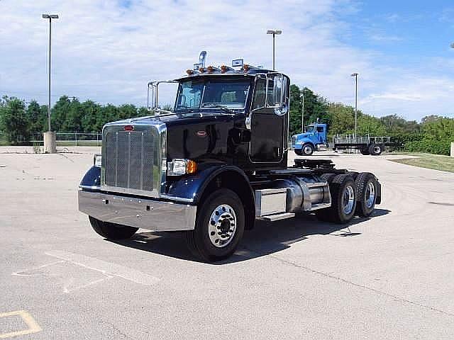 2011 PETERBILT 365 Bolingbrook Illinois Photo #0082123G