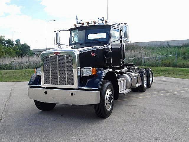 2011 PETERBILT 365 Bolingbrook Illinois Photo #0082123G