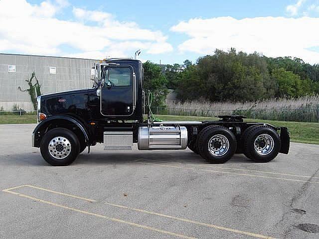 2011 PETERBILT 365 Bolingbrook Illinois Photo #0082123G