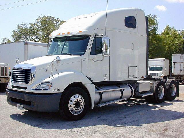 2008 FREIGHTLINER CL12064ST-COLUMBIA 120 Saint Louis Missouri Photo #0082135A