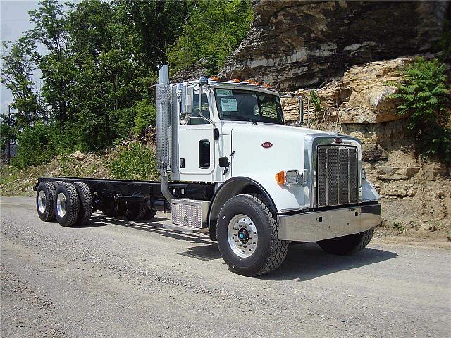 2010 PETERBILT 365 Kansas City Missouri Photo #0082212A