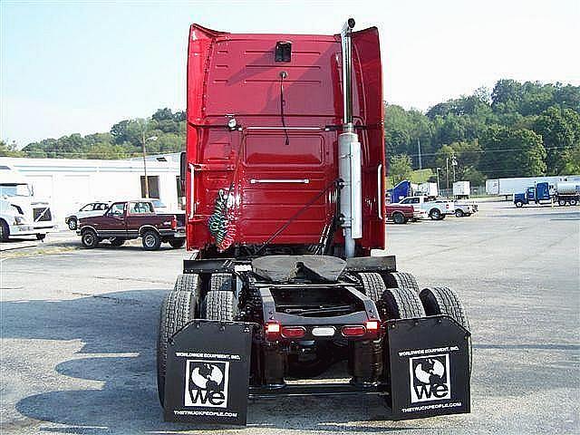 2007 VOLVO VNL64T670 Knoxville Tennessee Photo #0082363E