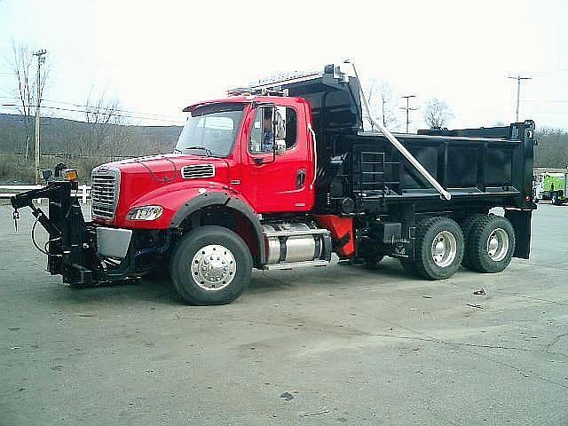 2011 FREIGHTLINER BUSINESS CLASS M2 112V Westminster Vermont Photo #0082444A