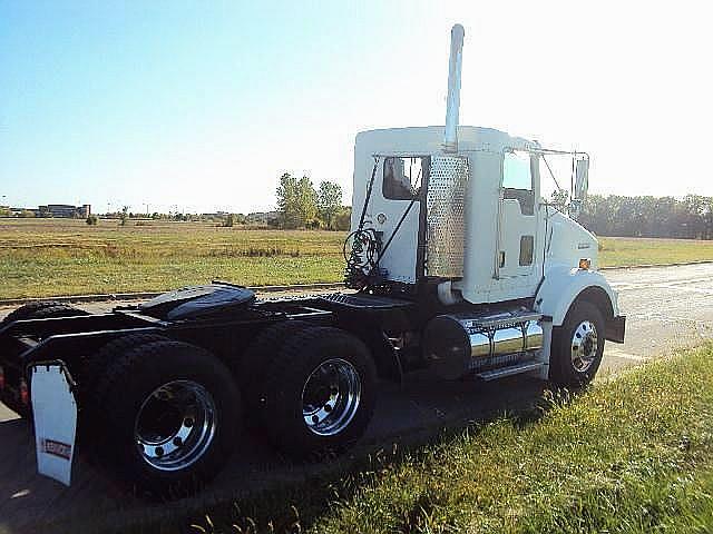 2005 KENWORTH T800 Olathe Kansas Photo #0082446A