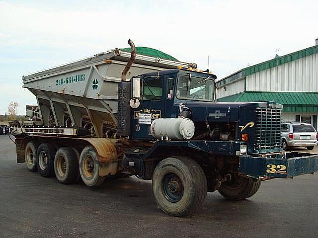 1988 OSHKOSH F2546-3A Sebewaing Michigan Photo #0082476A