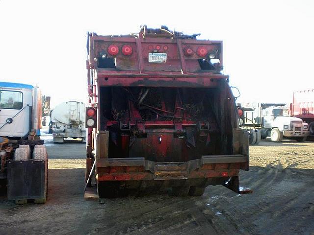 1986 MACK MR600 Lakeville Minnesota Photo #0082523A