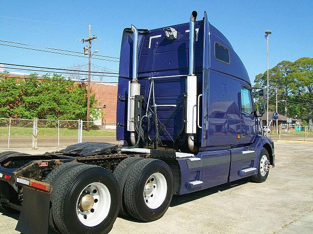 2004 VOLVO VNL64670 McComb Mississippi Photo #0082594A