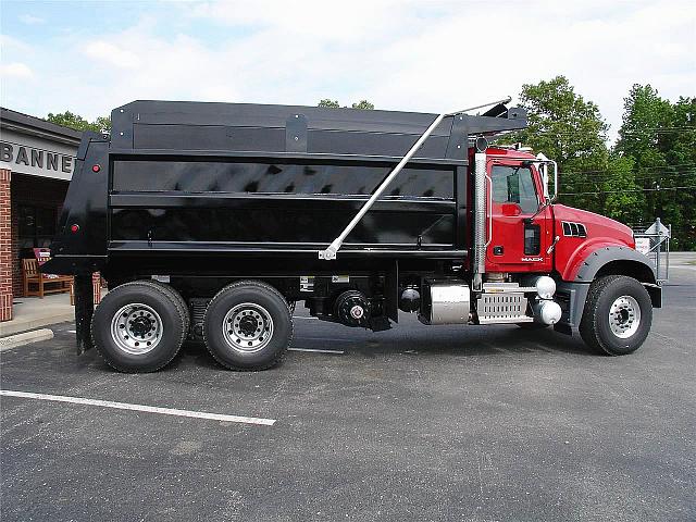 2012 MACK GRANITE GU713 Evansville Indiana Photo #0082630A