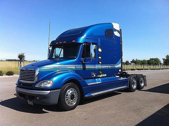 2007 FREIGHTLINER CL12064ST-COLUMBIA 120 mi Photo #0082699A