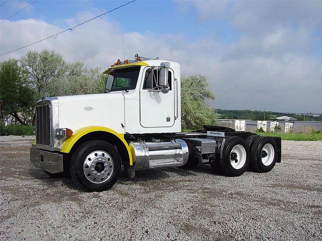 1998 PETERBILT 378 Omaha Nebraska Photo #0082762A