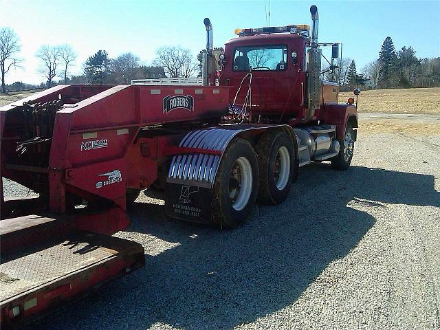 1987 MACK SUPERLINER RW713 Boston Massachusetts Photo #0082770D