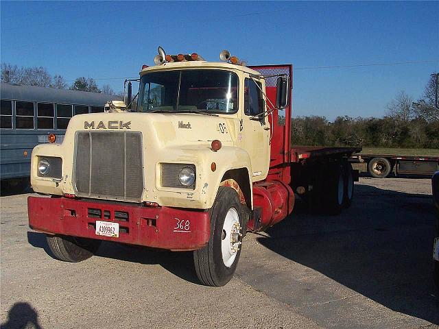 1984 MACK R686T Carriere Mississippi Photo #0082905C