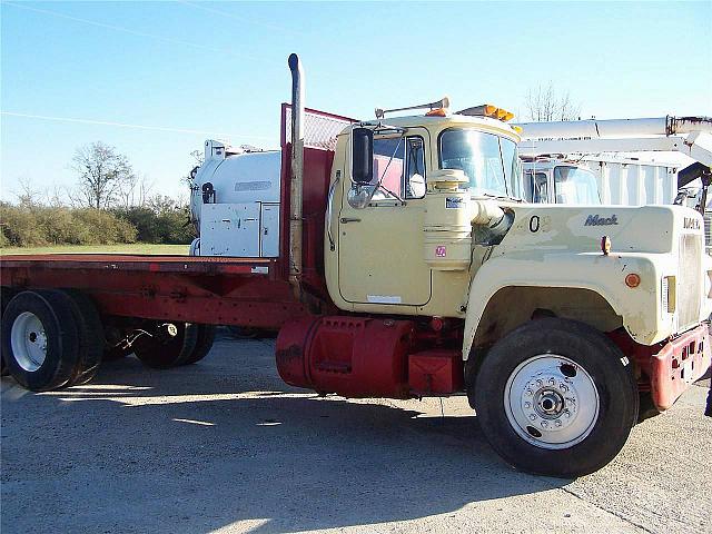 1984 MACK R686T Carriere Mississippi Photo #0082905C