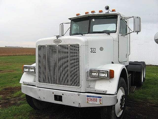 1996 PETERBILT 357 Stratford South Dakota Photo #0083014A